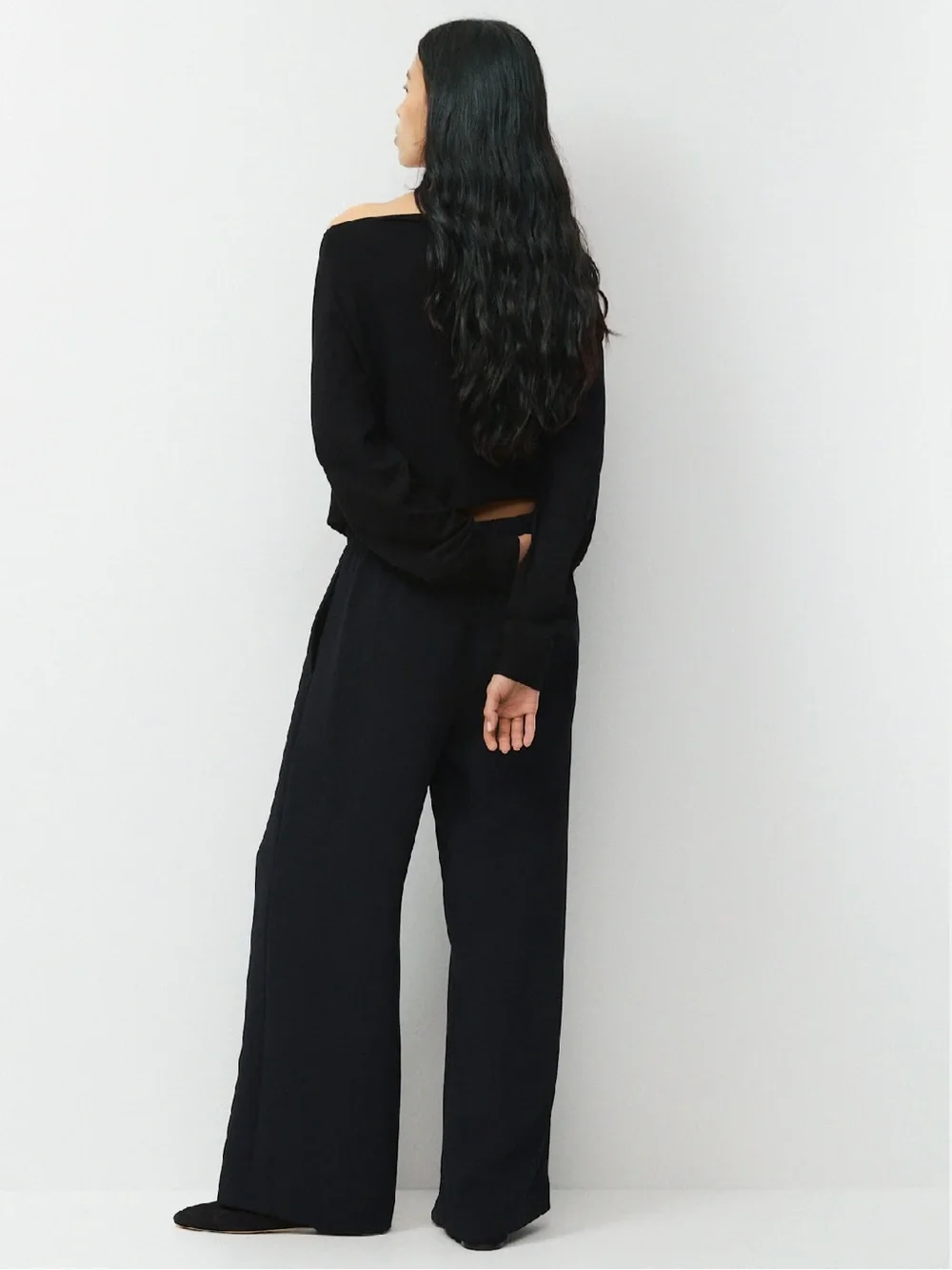 Aritzia Wilfred  the lodge pant cruiselinen linen blend pants black size small